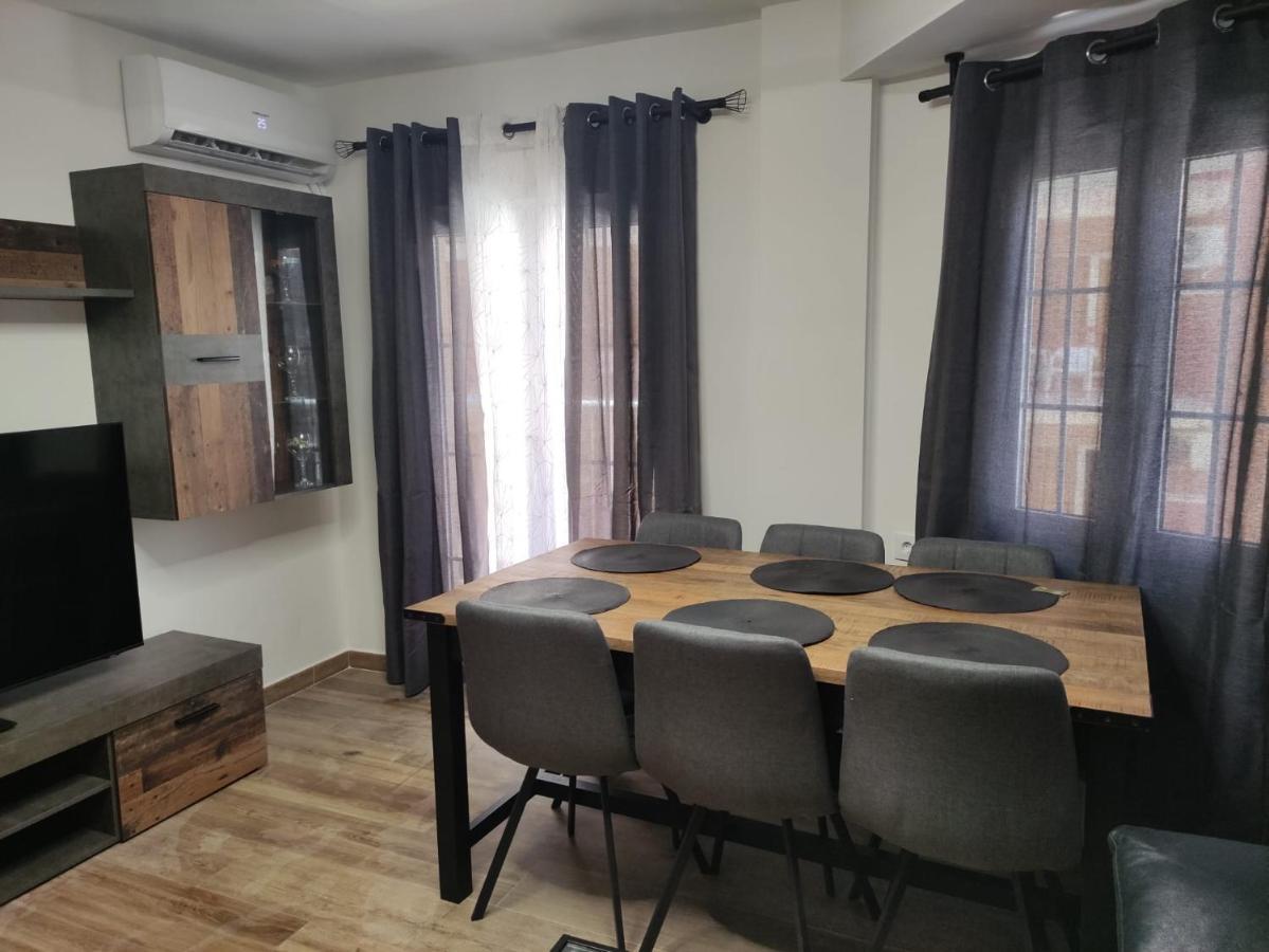 Solymar Poniente Apartamento Recien Reformado A 3 Min De Playa Poniente Y Del Centro Parking Opcional ベニドルム エクステリア 写真