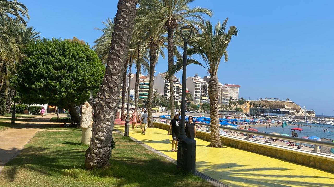 Solymar Poniente Apartamento Recien Reformado A 3 Min De Playa Poniente Y Del Centro Parking Opcional ベニドルム エクステリア 写真